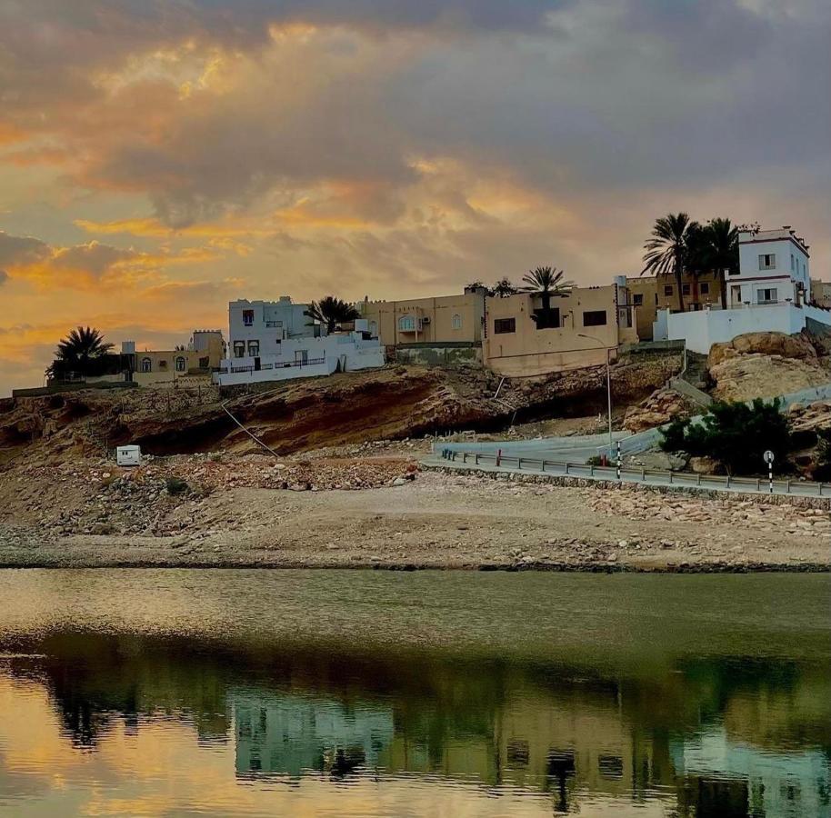 Relax Home , Sea View , Tiwi Wadi Shab 苏尔 外观 照片